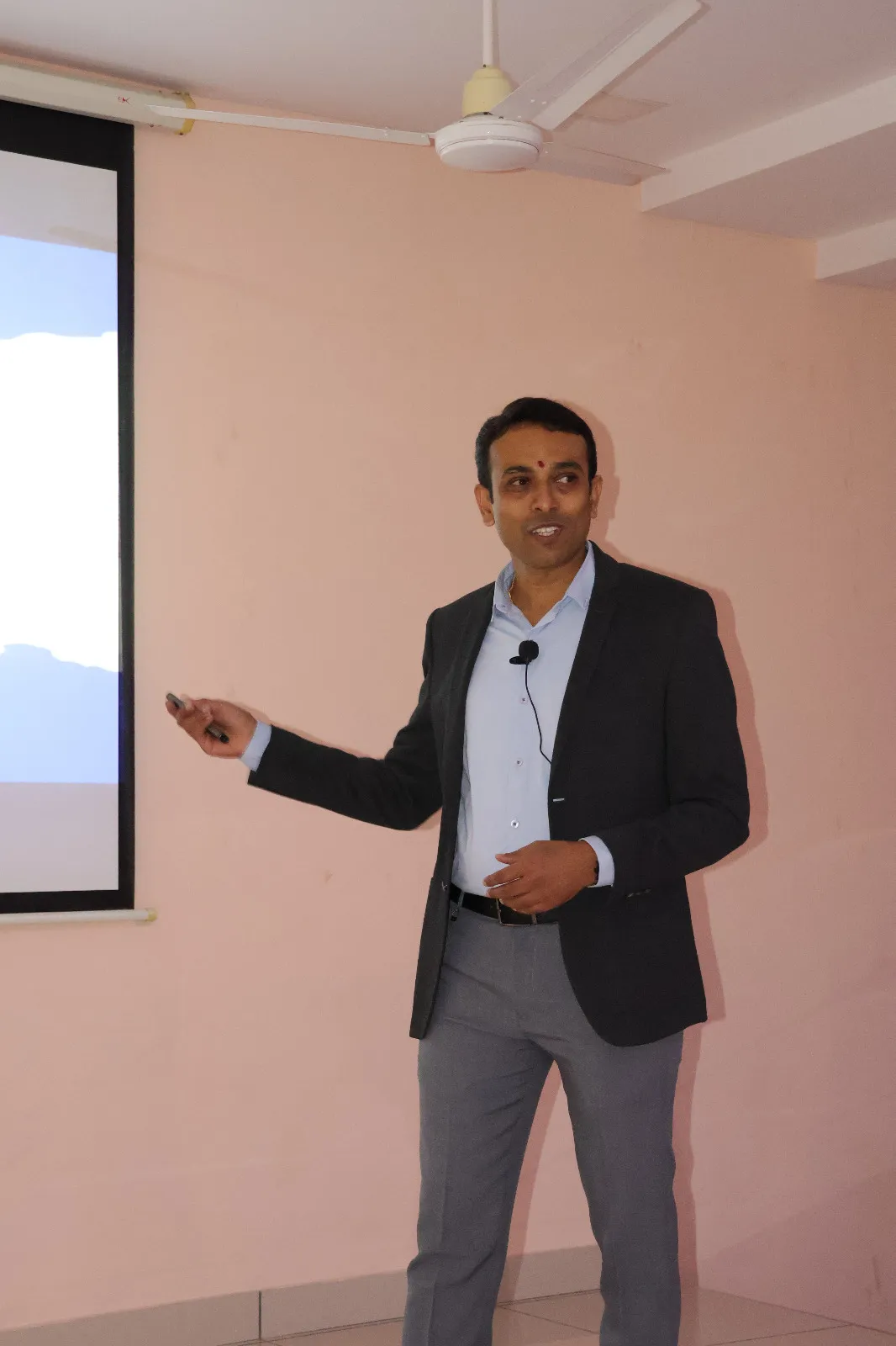 Oral health education program by dental clinic Sahakar Nagar Bangalore